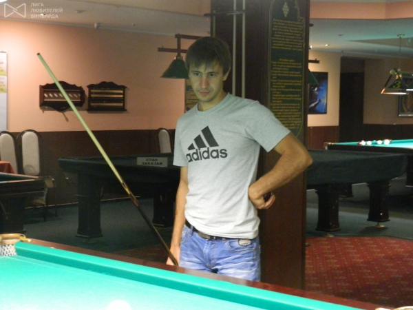 Артем Саттаров стремится к августовскому 1 месту